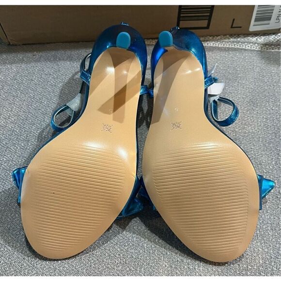 BCBGeneration Women's Jamina Heeled Sandal - Picture 6 of 7